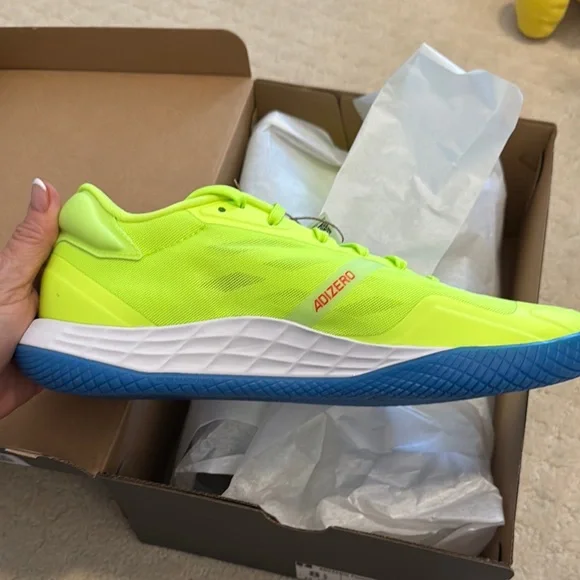 NWT Mens Adidas Adizero Fastcourt Shoes size 8.5 - Picture 3 of 6